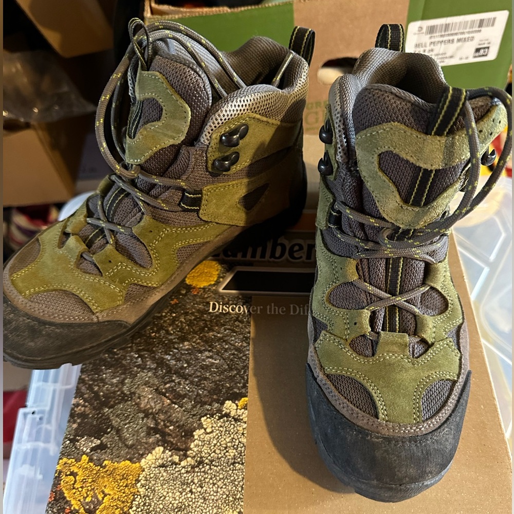 Zamberlan Unisex Hiking Boots 146 QUANTUM GTX RR in Aloe/Grey